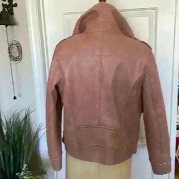 Buffalo David NWOT MOTO Style Mauve Faux Leather w/Faux Fur lining, Size Large - Picture 6 of 9